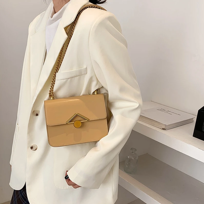 XP1438 Temperament 2021 Spring Summer New Trendy Fashion Retro Solid Color Underarm Shoulder Messenger Bag
XP1438 Temperament 2021 Spring Summer New Trendy Fashion Retro Solid Color Underarm Shoulder Messenger Bag