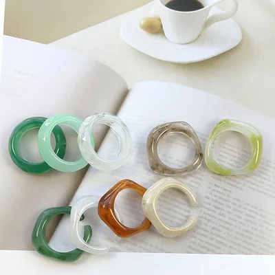 Simple Elegant Jewelry Jade Green Resin Open Rings Adjustable Marble Pattern Irregular Acrylic Finger Rings For Girls
Simple Elegant Jewelry Jade Green Resin Open Rings Adjustable Marble Pattern Irregular Acrylic Finger Rings For Girls