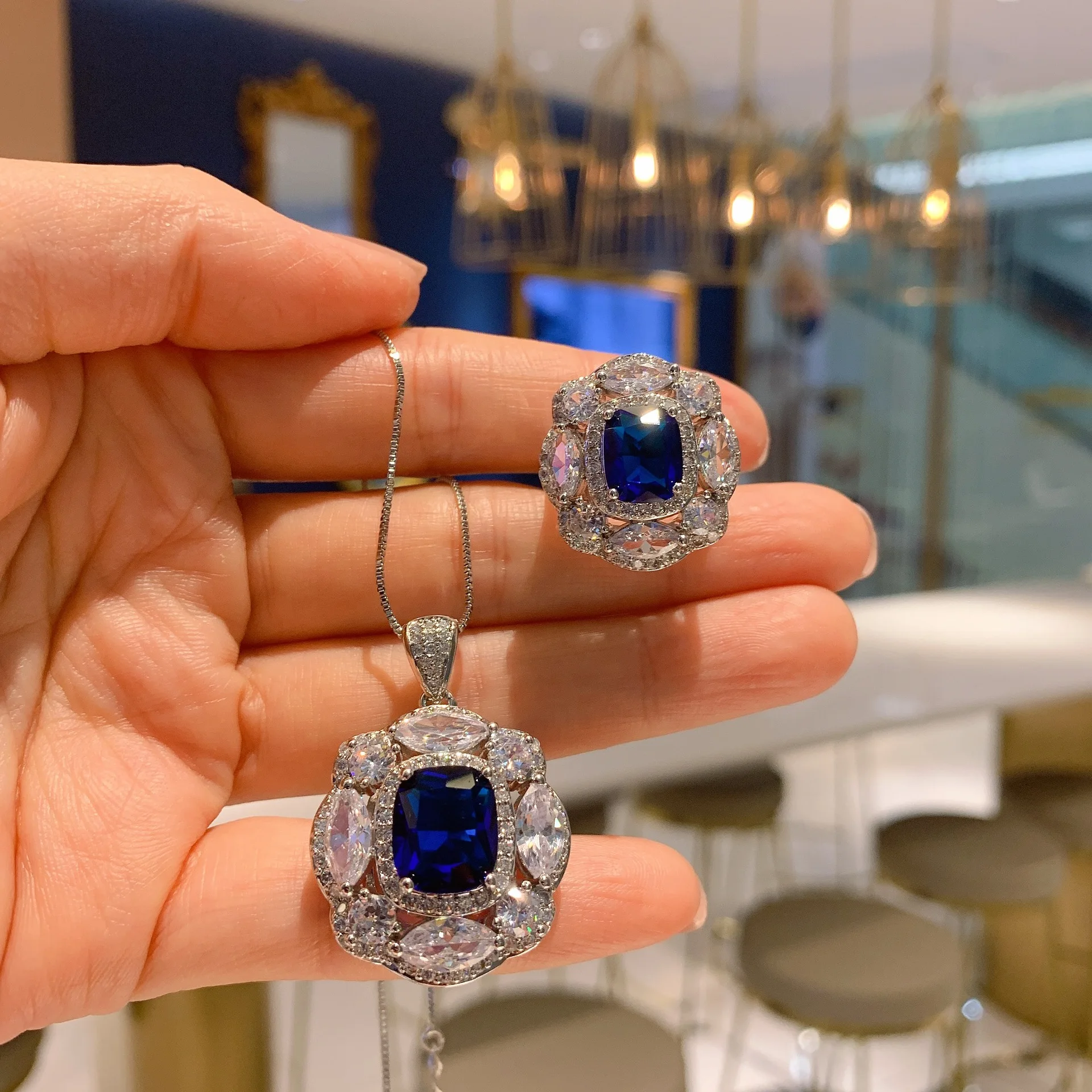Vintage 2 Pcs Faux Tanzania Sapphire Pendant Necklace Rings Set Luxury Platinum Plated Diamond Zircon Jewelry Set For Women
Vintage 2 Pcs Faux Tanzania Sapphire Pendant Necklace Rings Set Luxury Platinum Plated Diamond Zircon Jewelry Set For Women