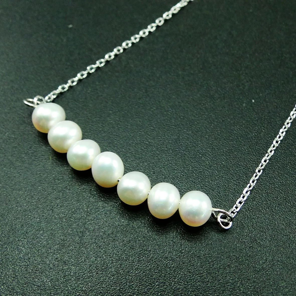 Three Pearls Necklace Tiny Natural Freshwater Pearl By Handmade Jewelry
Three Pearls Necklace Tiny Natural Freshwater Pearl By Handmade Jewelry