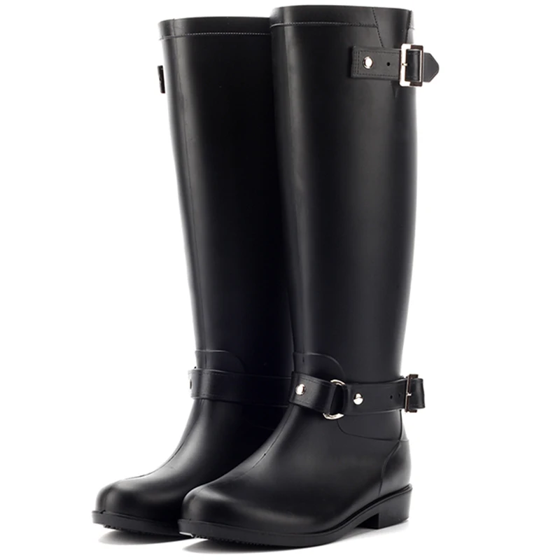 Fashion tall rain boots buckle red zipper Korean water shoes women's waterproof motorcycle boots, Black
Fashion tall rain boots buckle red zipper Korean water shoes women's waterproof motorcycle boots, Black