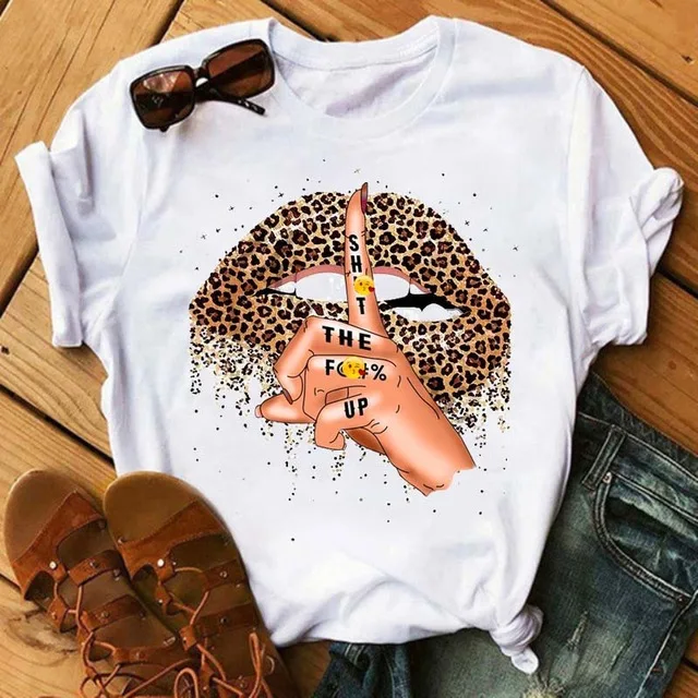 2021 Wholesale Fashion O-Neck Short Sleeve Casual Top Sexy Lips Print White Loose t Shirt Woman
2021 Wholesale Fashion O-Neck Short Sleeve Casual Top Sexy Lips Print White Loose t Shirt Woman