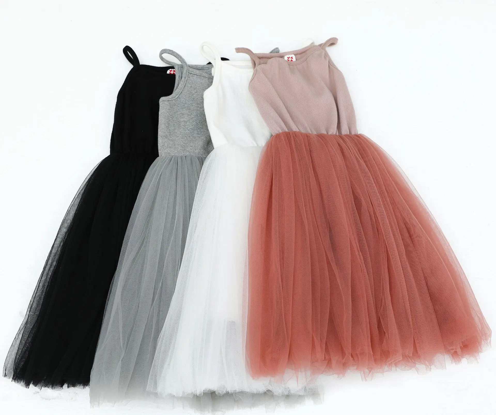 Little Girls Dresses For Party And Wedding Summer Sling Mesh Tulle Kids Dresses For Girls Tutu Childrens Party Princess Dress, White gray black copper red
Little Girls Dresses For Party And Wedding Summer Sling Mesh Tulle Kids Dresses For Girls Tutu Childrens Party Princess Dress, White gray black copper red