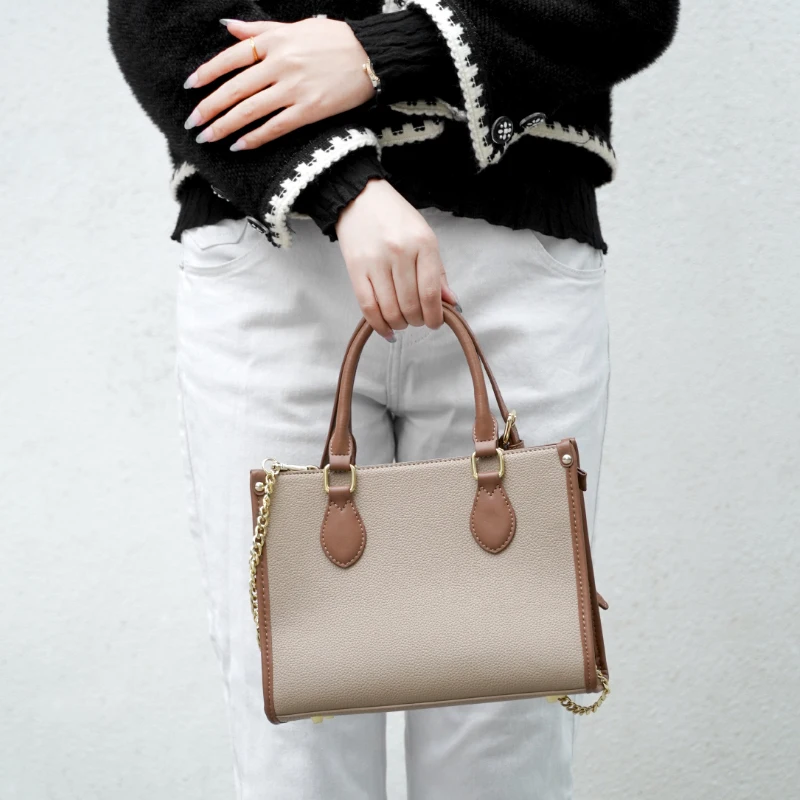 Custom Ladies Side Chain Straps Designer Lady Luxury Crossbody Bag Fingerprint Lock Bags PU Leather Woman Shoulder Bag Handbag, Khaki
Custom Ladies Side Chain Straps Designer Lady Luxury Crossbody Bag Fingerprint Lock Bags PU Leather Woman Shoulder Bag Handbag, Khaki