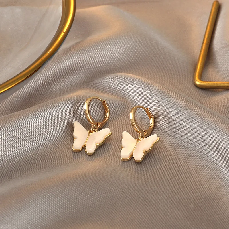 Korean Fashion Acrylic Butterfly Earrings Tiny Butterfly Gold Huggie Hoop Earrings for Women, Photo
Korean Fashion Acrylic Butterfly Earrings Tiny Butterfly Gold Huggie Hoop Earrings for Women, Photo