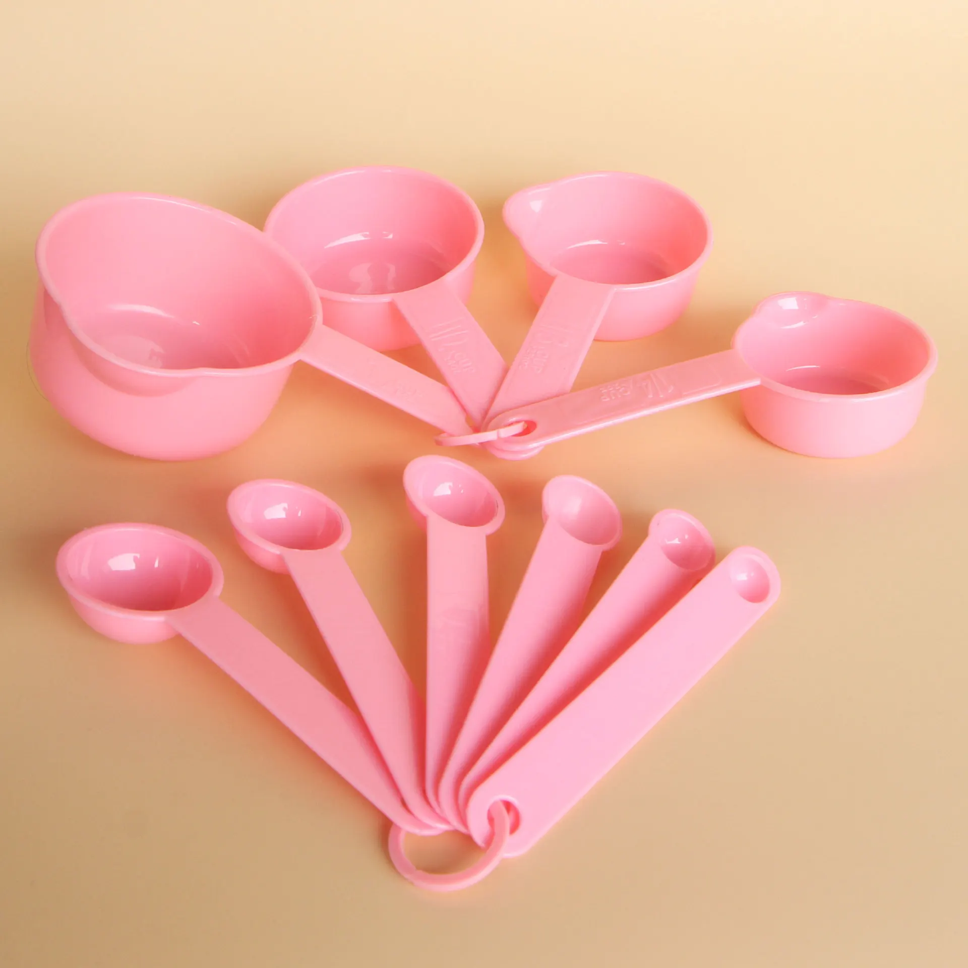 10 Pcs Plastic Measuring Cups And Spoons Set For Baking Coffee Kitchen Accessories, White + pink
10 Pcs Plastic Measuring Cups And Spoons Set For Baking Coffee Kitchen Accessories, White + pink