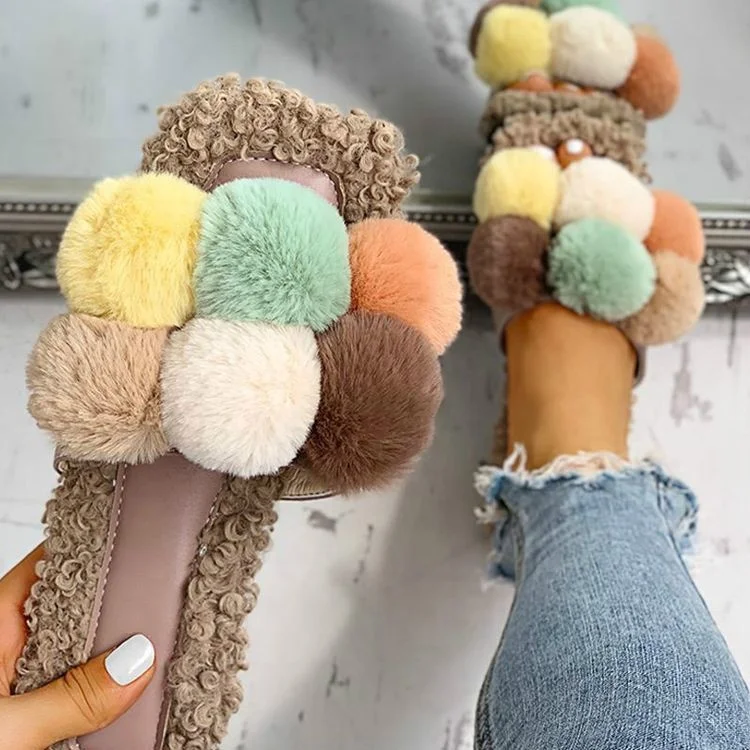 2020 Winter Ladies Plush Slippers Fluffy Fuzzy Sandals Patchwork Women Plus Size Flat Shoes Slides Footwear Faux Fur Slippers
2020 Winter Ladies Plush Slippers Fluffy Fuzzy Sandals Patchwork Women Plus Size Flat Shoes Slides Footwear Faux Fur Slippers