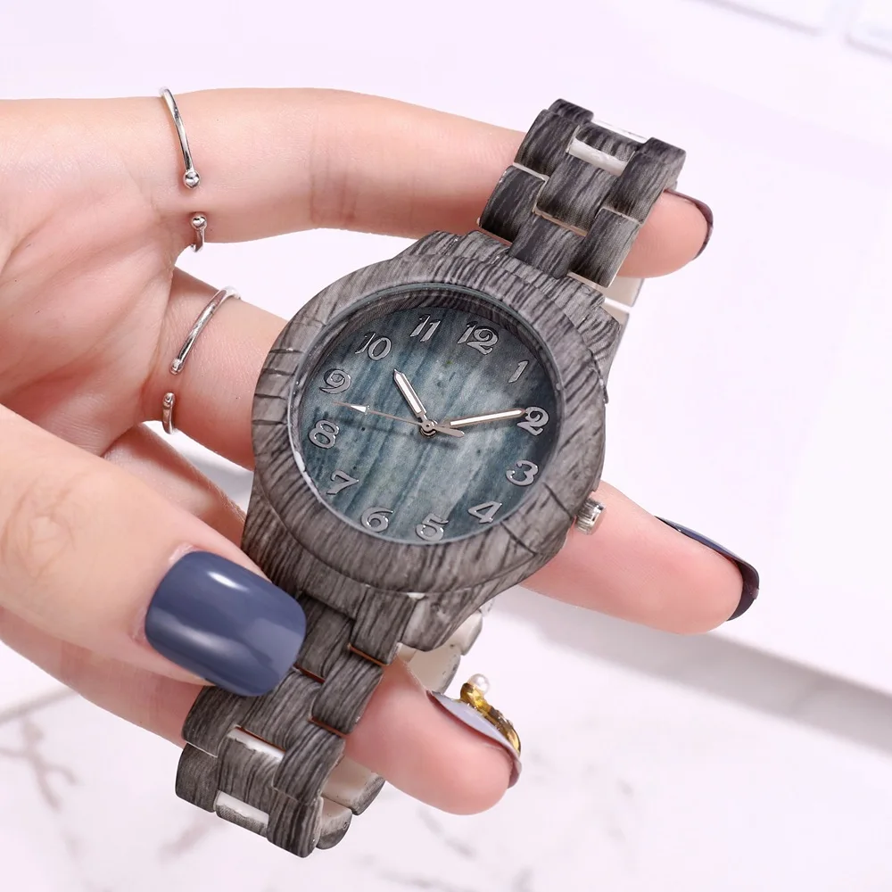 Factory stock Cheap Custom fashion exquisite men's solid wood watch wooden watches for men and women, As pic
Factory stock Cheap Custom fashion exquisite men's solid wood watch wooden watches for men and women, As pic