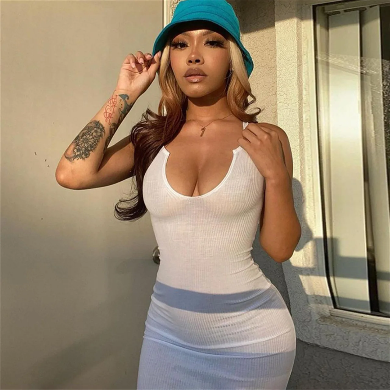 2021 U-Neck Sleeveless Solid Maxi Elegant Women Summer Casual Party Long Bodycon Casual Dress, Customized color
2021 U-Neck Sleeveless Solid Maxi Elegant Women Summer Casual Party Long Bodycon Casual Dress, Customized color