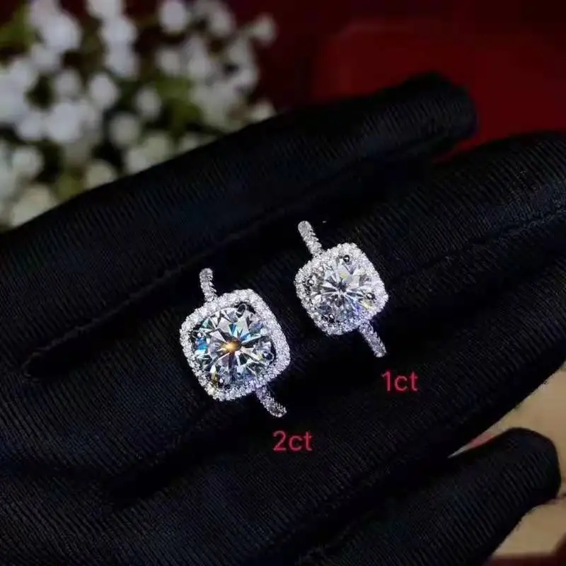 Custom gold round EF color moissanite diamond engagement ring 1 carat for women wedding
Custom gold round EF color moissanite diamond engagement ring 1 carat for women wedding
