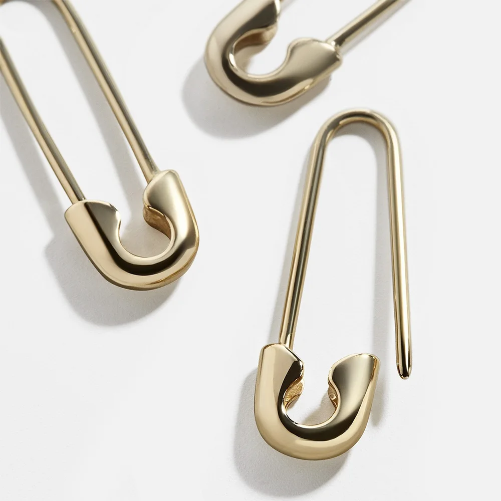 New PUNK Rock Style Safety Pin Drop Earrings For Women Crystal Earring Birthday Jewelry Gift Bag Charm For Girls
New PUNK Rock Style Safety Pin Drop Earrings For Women Crystal Earring Birthday Jewelry Gift Bag Charm For Girls