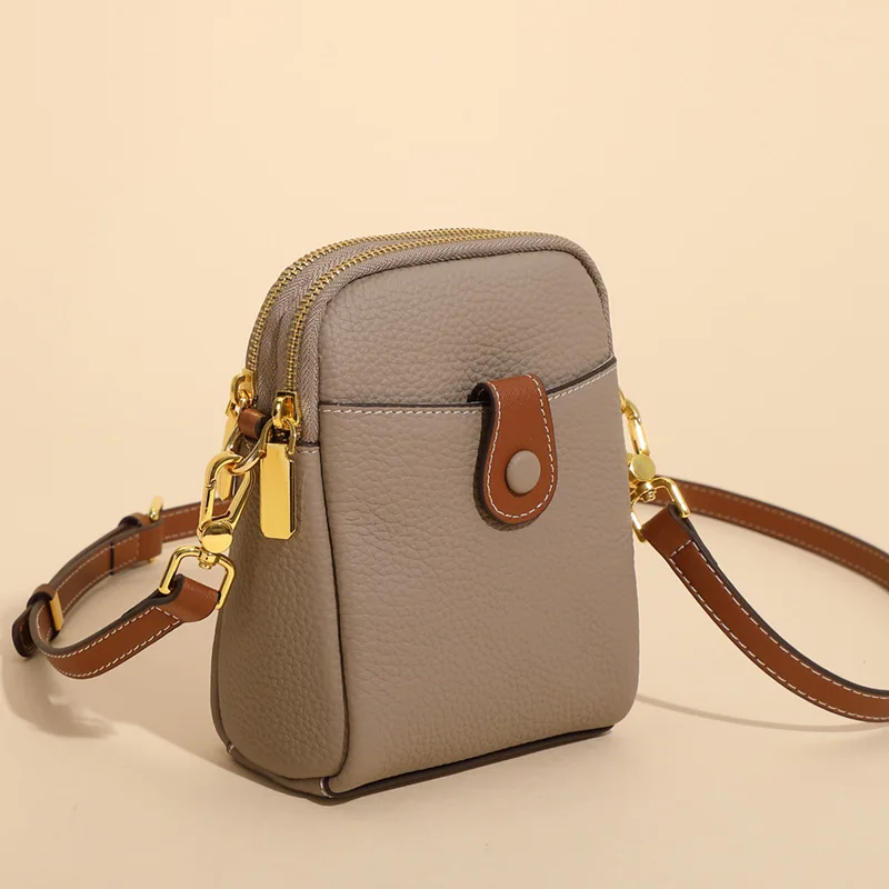 2023 chic real leather small purses and handbags for women Summer simplicity cowhide leather messenger phone hand bags ladies
2023 chic real leather small purses and handbags for women Summer simplicity cowhide leather messenger phone hand bags ladies