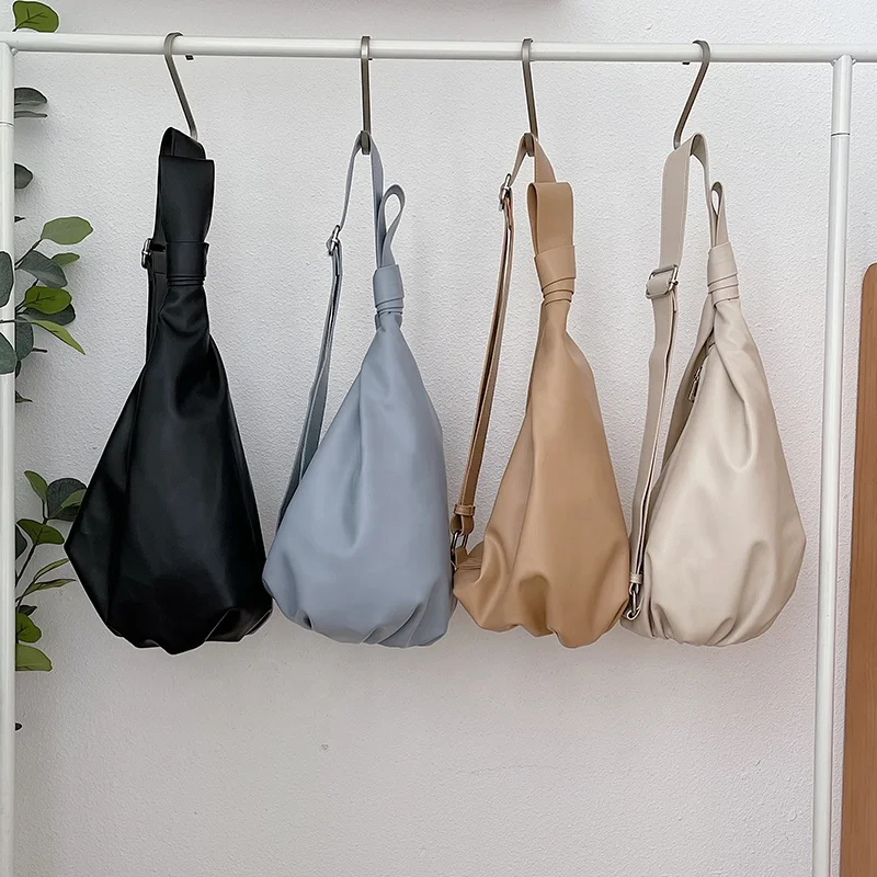 Korean women's fashion trend single shoulder bag versatile cross-body bag creative design soft surface bucket bag
Korean women's fashion trend single shoulder bag versatile cross-body bag creative design soft surface bucket bag