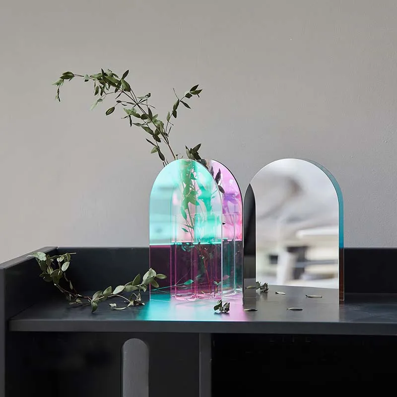 Dreamland colorful acrylic vase decoration Nordic ins dried flower floral furniture living room model room
Dreamland colorful acrylic vase decoration Nordic ins dried flower floral furniture living room model room