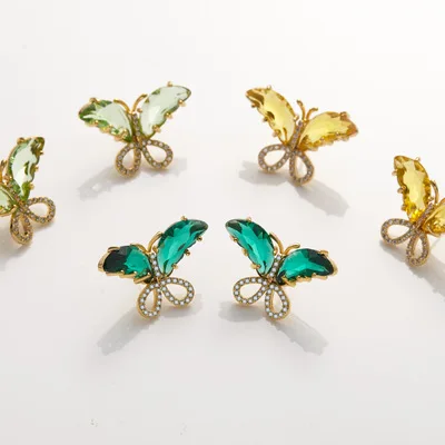 Newest Fashion Multi Color Crystal Butterfly Earrings Micro Pave Zircon CZ Glass Butterfly Stud Earrings For Girls Women
Newest Fashion Multi Color Crystal Butterfly Earrings Micro Pave Zircon CZ Glass Butterfly Stud Earrings For Girls Women