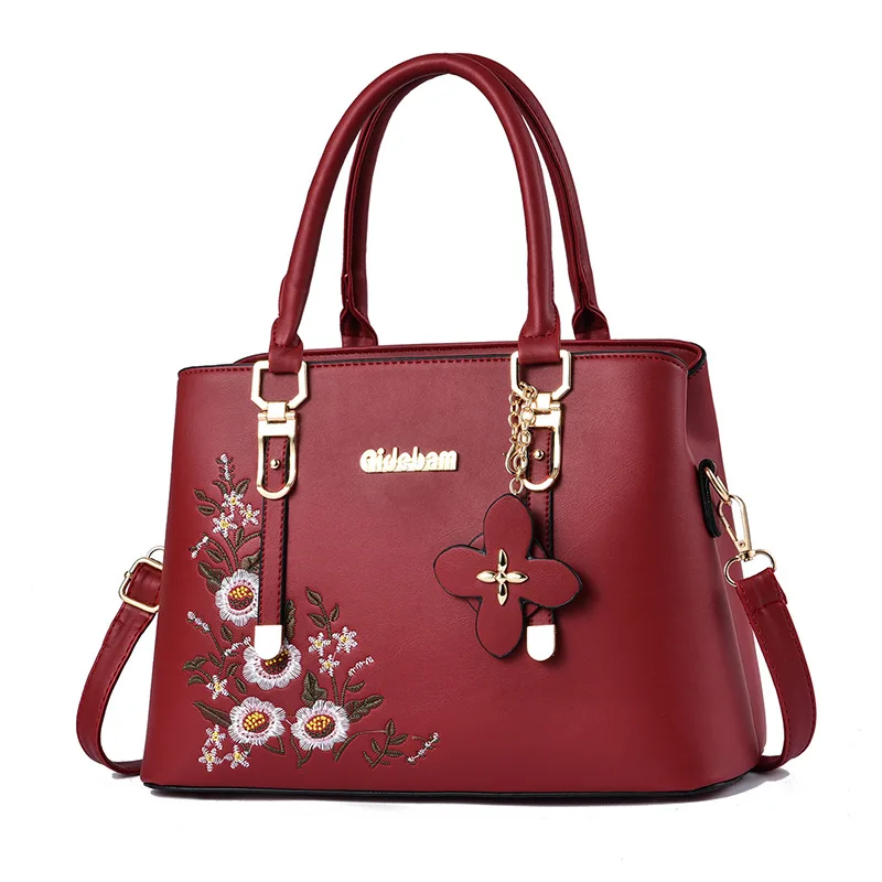 Ins Hot Selling Chain Crossbody Bag High Quality Messenger Crossbody Bag, Black / navy / maroon / pink / green / yellow
Ins Hot Selling Chain Crossbody Bag High Quality Messenger Crossbody Bag, Black / navy / maroon / pink / green / yellow