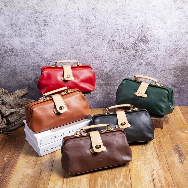 New Women's Doctor Bags Pockets Casual crossbody Bag Retro Pu Oil Wax Leather Handbags, Black,red,brown,green,chestnut
New Women's Doctor Bags Pockets Casual crossbody Bag Retro Pu Oil Wax Leather Handbags, Black,red,brown,green,chestnut