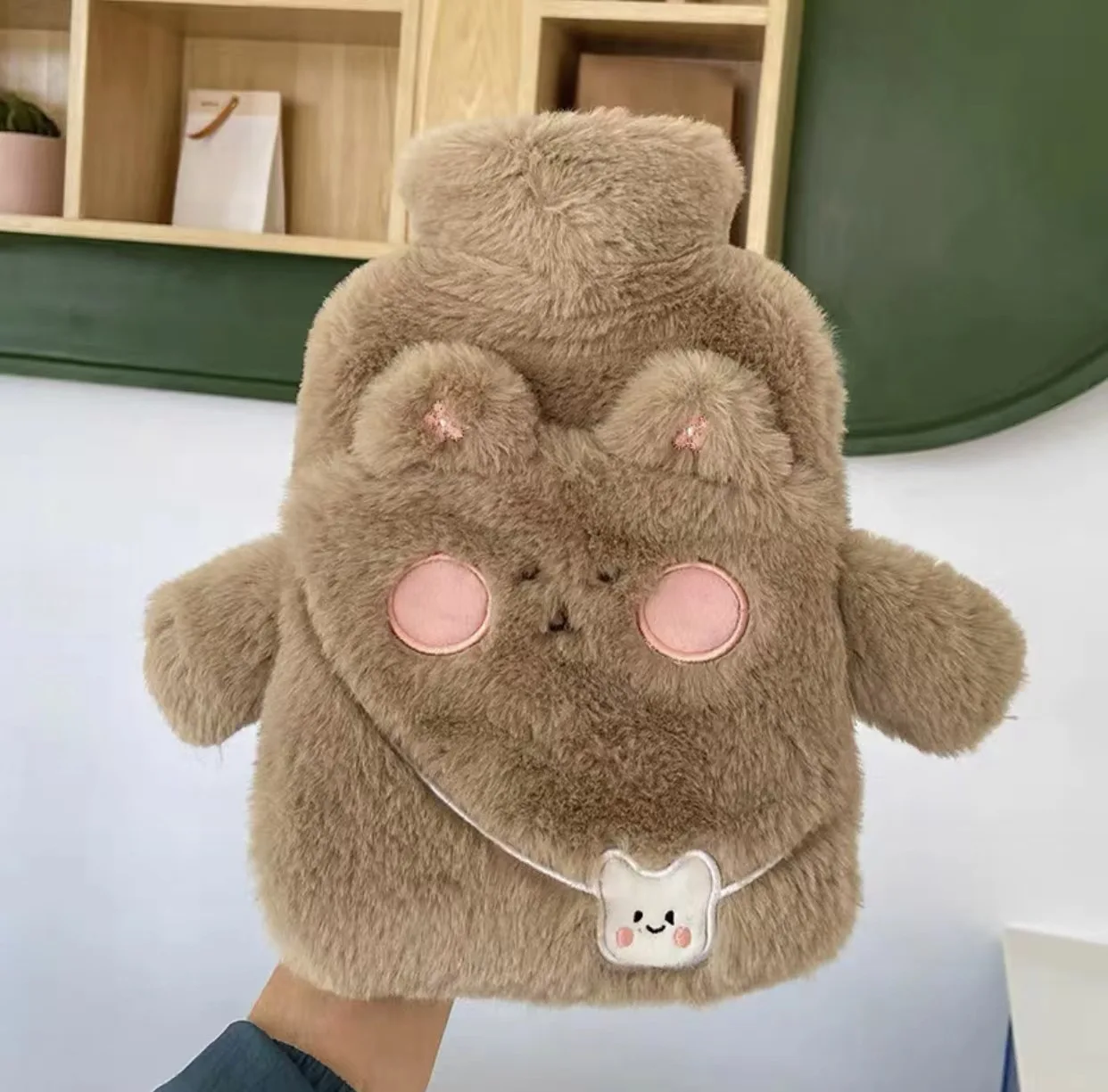 Rubber warm hand bag Thickened Cute plush cloth cover 1000mlwarm water bag bottle PVC water filling hot water bag Can be meddled
Rubber warm hand bag Thickened Cute plush cloth cover 1000mlwarm water bag bottle PVC water filling hot water bag Can be meddled