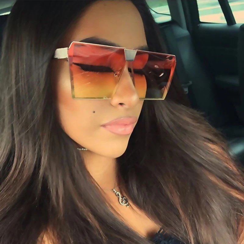 2020 High Quality Retro Vintage Fashion Trendy Big Oversized Square Gold Metal Frame Men Women Sun Glasses Sunglasses
2020 High Quality Retro Vintage Fashion Trendy Big Oversized Square Gold Metal Frame Men Women Sun Glasses Sunglasses