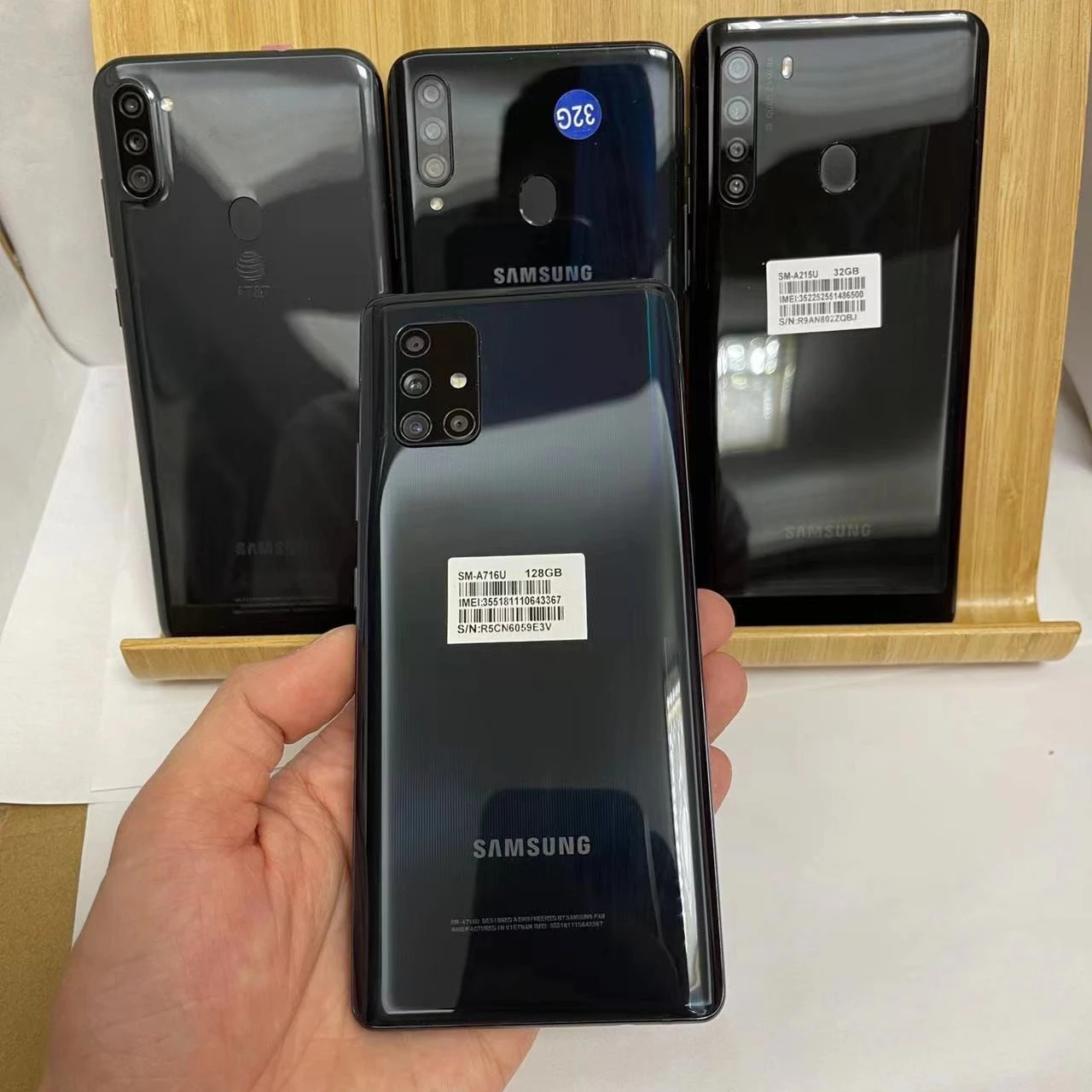 Hot sales phone A71 5G 128GB cheap 6.7 inches unlocked android system smart mobile phone
Hot sales phone A71 5G 128GB cheap 6.7 inches unlocked android system smart mobile phone