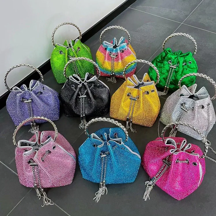 Diamonds Tassel Evening Clutch Handbags Shoulder Bag Women Luxury Designer Chain Shiny Crystal Bucket Bag
Diamonds Tassel Evening Clutch Handbags Shoulder Bag Women Luxury Designer Chain Shiny Crystal Bucket Bag