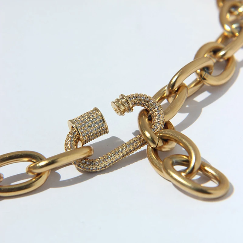 Gold Color Chunky Cuban Link Chain Carabiner Necklace Clip CZ Necklaces Minimalist Choker Necklace for Women
Gold Color Chunky Cuban Link Chain Carabiner Necklace Clip CZ Necklaces Minimalist Choker Necklace for Women