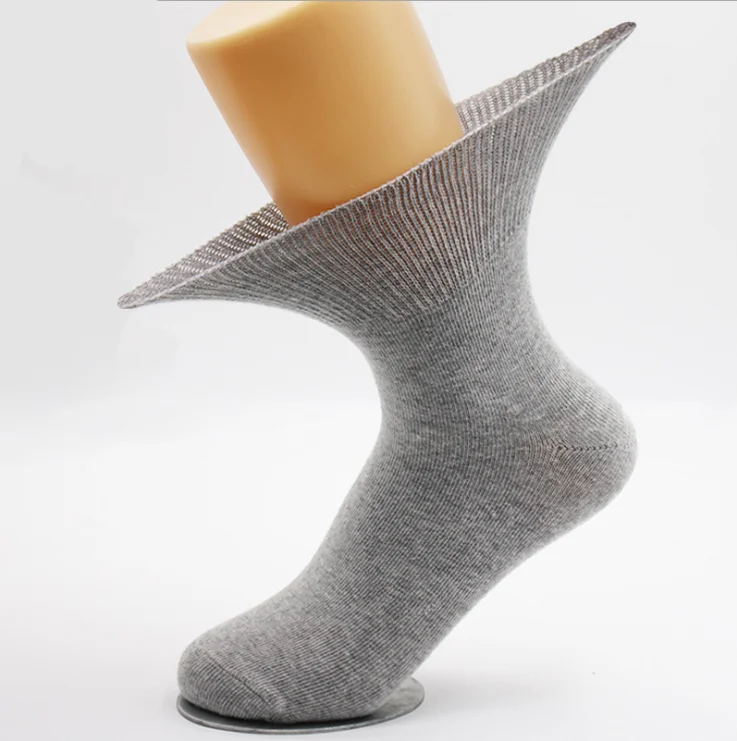Elderly Loose Mouth Men's Women's Spring Autumn Tall Stockings Cotton Wide Grandma Diabetes Socks
Elderly Loose Mouth Men's Women's Spring Autumn Tall Stockings Cotton Wide Grandma Diabetes Socks