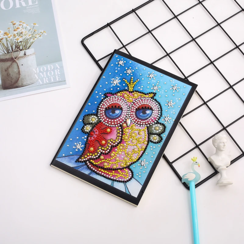 Wholesale Diy Cartoon Diamond Notebook Kit Big Eyes Owl Diamond Embroidery Art Special Shaped Diamond Book Mosaic Gift
Wholesale Diy Cartoon Diamond Notebook Kit Big Eyes Owl Diamond Embroidery Art Special Shaped Diamond Book Mosaic Gift