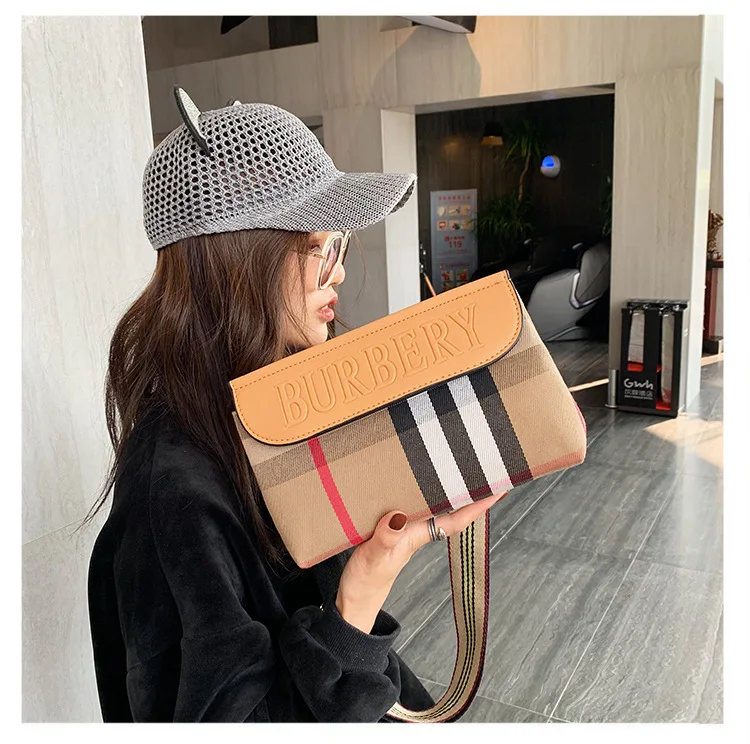 Fashion Ladies Handbags Hot Selling Shell Design Women Bags Luxury Handbags for Women, 2 colors
Fashion Ladies Handbags Hot Selling Shell Design Women Bags Luxury Handbags for Women, 2 colors
