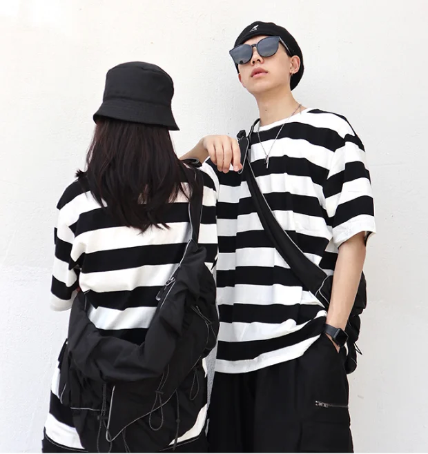 100% Pure Cotton Men T- shirt Wide Black And White Striped Tee Vintage Fashionable Classical Men Women T-shirt In Stock
100% Pure Cotton Men T- shirt Wide Black And White Striped Tee Vintage Fashionable Classical Men Women T-shirt In Stock