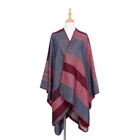 2019 Fashion Wholesale Classical Stripes Pattern Acrylic Oversize Solid Women Winter Thick Shawl