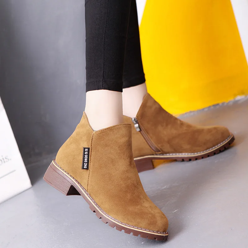 Women martin boots suede autumn winter warm plush fur shoes woman fashion motorcycle winter boots women boots, Customized color
Women martin boots suede autumn winter warm plush fur shoes woman fashion motorcycle winter boots women boots, Customized color