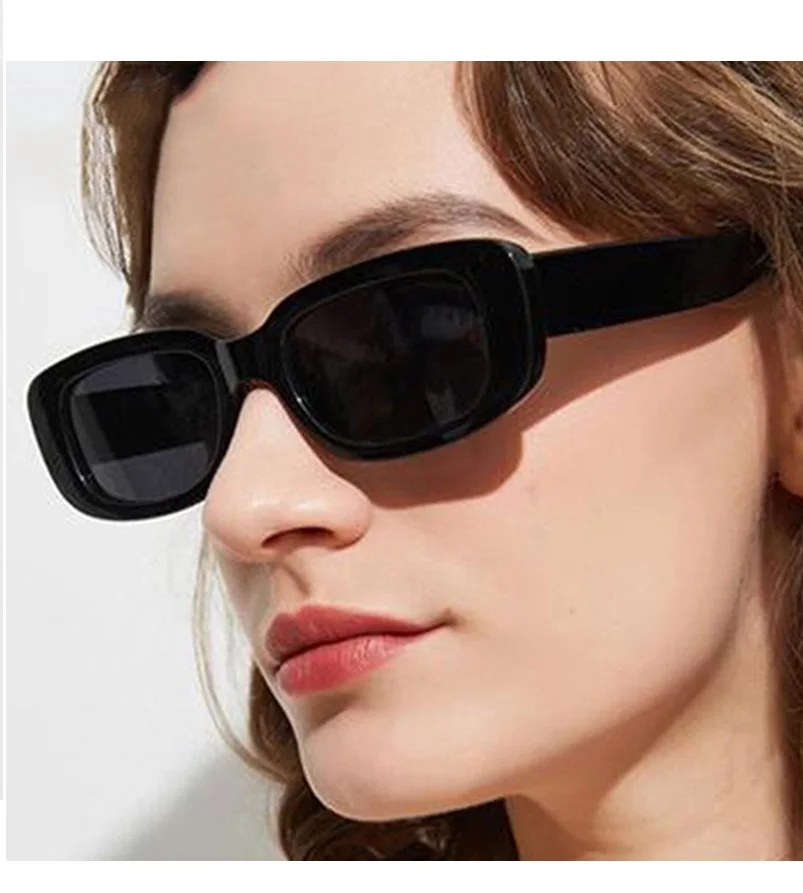 China Custom Free Engraving LOGO Fashion Candy Square Shades PC Material Women Sunglasses Cheap, Any colors
China Custom Free Engraving LOGO Fashion Candy Square Shades PC Material Women Sunglasses Cheap, Any colors