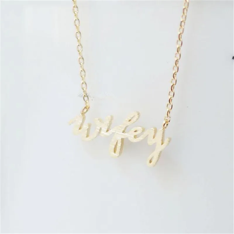 Fashion Simple 18k Gold Plated WIFEY Pendant Necklaces Stainless Steel Letters Necklace for Lovers Gifts, Picture color
Fashion Simple 18k Gold Plated WIFEY Pendant Necklaces Stainless Steel Letters Necklace for Lovers Gifts, Picture color
