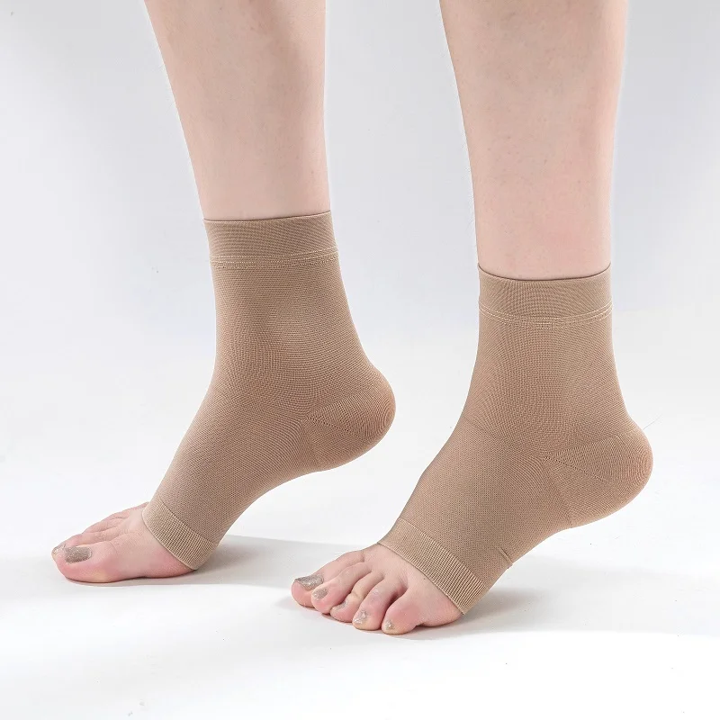 Unisex medical Anti-bacterial compression ankle sleeve socks 20-30 mmhg custom, Black or beige
Unisex medical Anti-bacterial compression ankle sleeve socks 20-30 mmhg custom, Black or beige