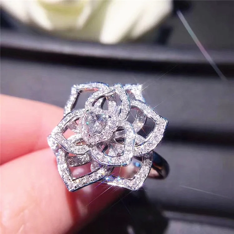 Luxury Big Flower Ring Cute Boho Female Silver Rose Gold Engagement Ring Vintage Party Wedding Band Rings For Women
Luxury Big Flower Ring Cute Boho Female Silver Rose Gold Engagement Ring Vintage Party Wedding Band Rings For Women