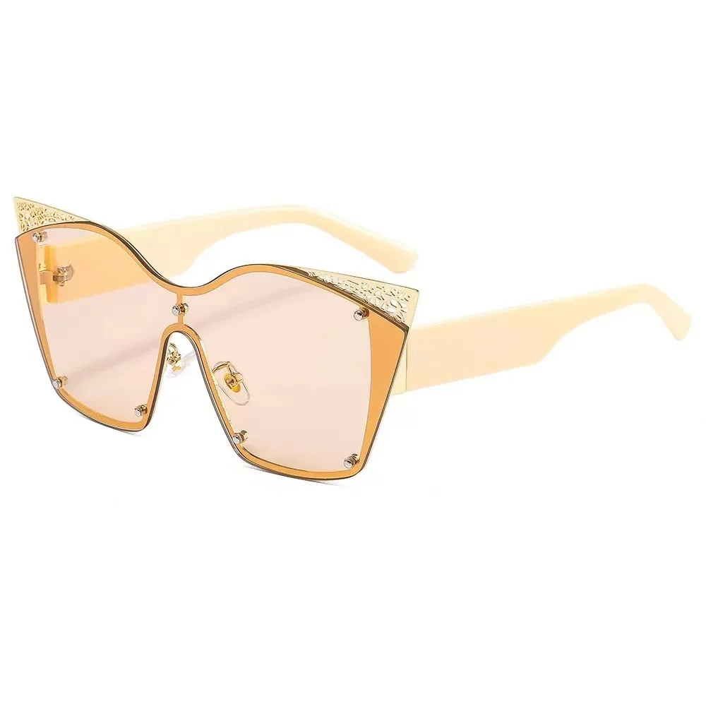 2021 Factory Supply Attractive Price Latest Oversized Gradient Sunglasses Classic Sun Glasses Vintage One-piece Shades
2021 Factory Supply Attractive Price Latest Oversized Gradient Sunglasses Classic Sun Glasses Vintage One-piece Shades
