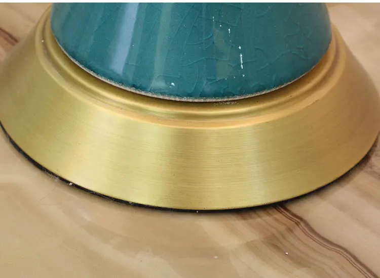 Antique Decor Porcelain Chinese Ceramic classic hotel bedside table light LED Table Lamps