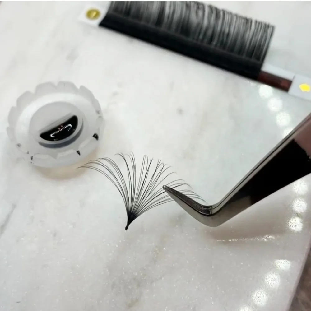 Meecil Hot selling eyelashes 3D lash soft custom false eyelashes private label korean eyelash extensions supplies, Natural black
Meecil Hot selling eyelashes 3D lash soft custom false eyelashes private label korean eyelash extensions supplies, Natural black