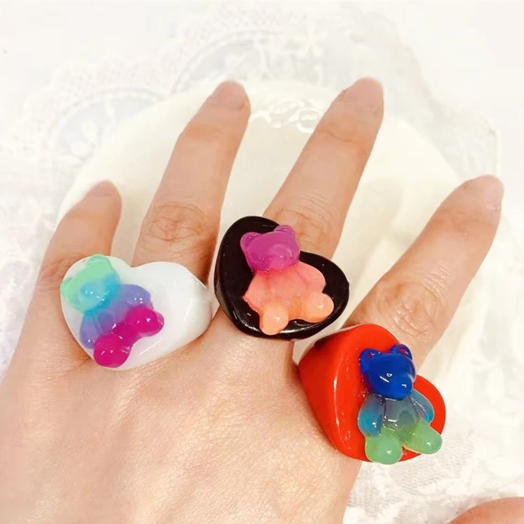 Wholesale 2021 New Love Heart Cute Bear Multicolor Resin Acrylic Women Chunky Thick Transparent Rings For Girl Party Gift, 12 colors
Wholesale 2021 New Love Heart Cute Bear Multicolor Resin Acrylic Women Chunky Thick Transparent Rings For Girl Party Gift, 12 colors