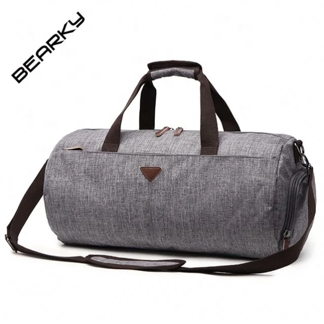 Wholesale Polyester Nylon Duffle Custom Travel Duffle Weekender Bag, Black navy green or customized
Wholesale Polyester Nylon Duffle Custom Travel Duffle Weekender Bag, Black navy green or customized