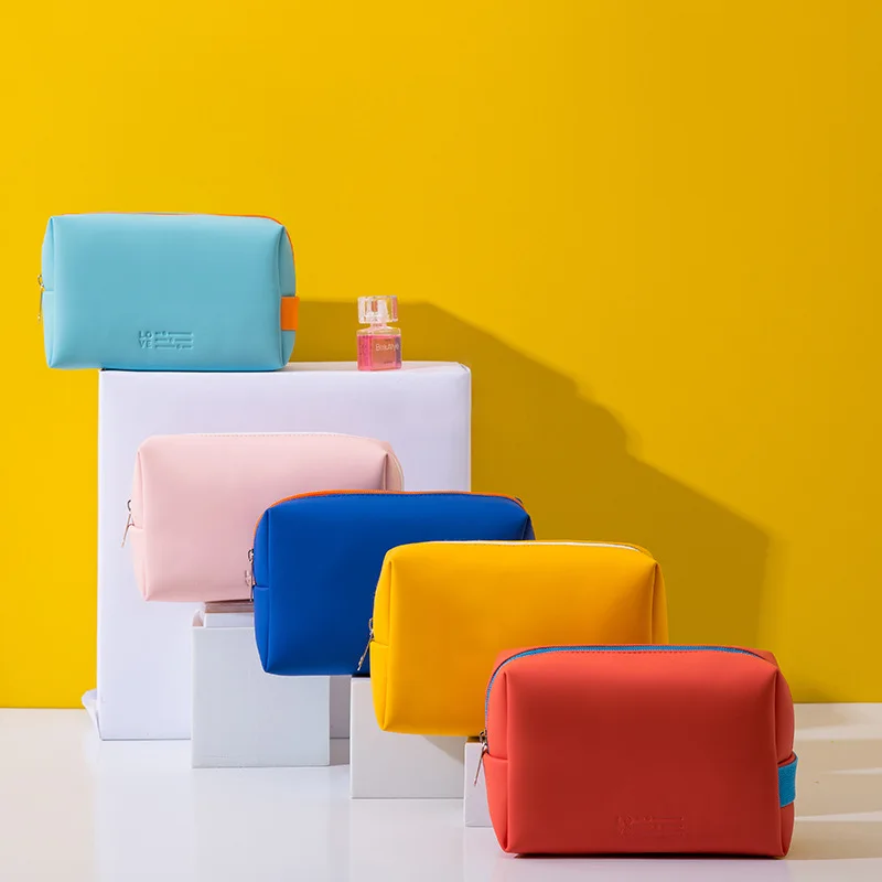 Customized PU Jelly cosmetic bags Waterproof wash gargle bag makeup bag for lady, 5 colors
Customized PU Jelly cosmetic bags Waterproof wash gargle bag makeup bag for lady, 5 colors
