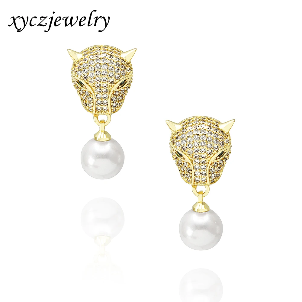 Trendy New Leopard Head Earrings Gold Plated White Black Zircon Animal Jewelry Earrings
Trendy New Leopard Head Earrings Gold Plated White Black Zircon Animal Jewelry Earrings