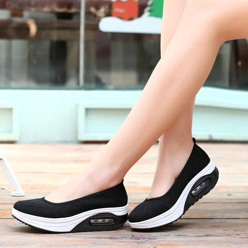 New Women Flats Spring Summer Ladies Mesh Flat Shoes Women Soft Breathable Sneakers Women Casual Shoes, Shown
New Women Flats Spring Summer Ladies Mesh Flat Shoes Women Soft Breathable Sneakers Women Casual Shoes, Shown