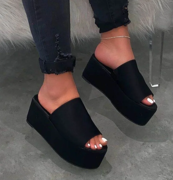 LM-6584 Summer new design sandals women's sequins thick bottom slope heel women shoes, Black red, leopaed
LM-6584 Summer new design sandals women's sequins thick bottom slope heel women shoes, Black red, leopaed