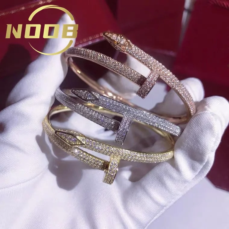Fashion Classic Woman Bracelet 925 Silver Nail Couple Full Diamond Rose Gold Bracelet Luxury Diamond Bracelet
Fashion Classic Woman Bracelet 925 Silver Nail Couple Full Diamond Rose Gold Bracelet Luxury Diamond Bracelet
