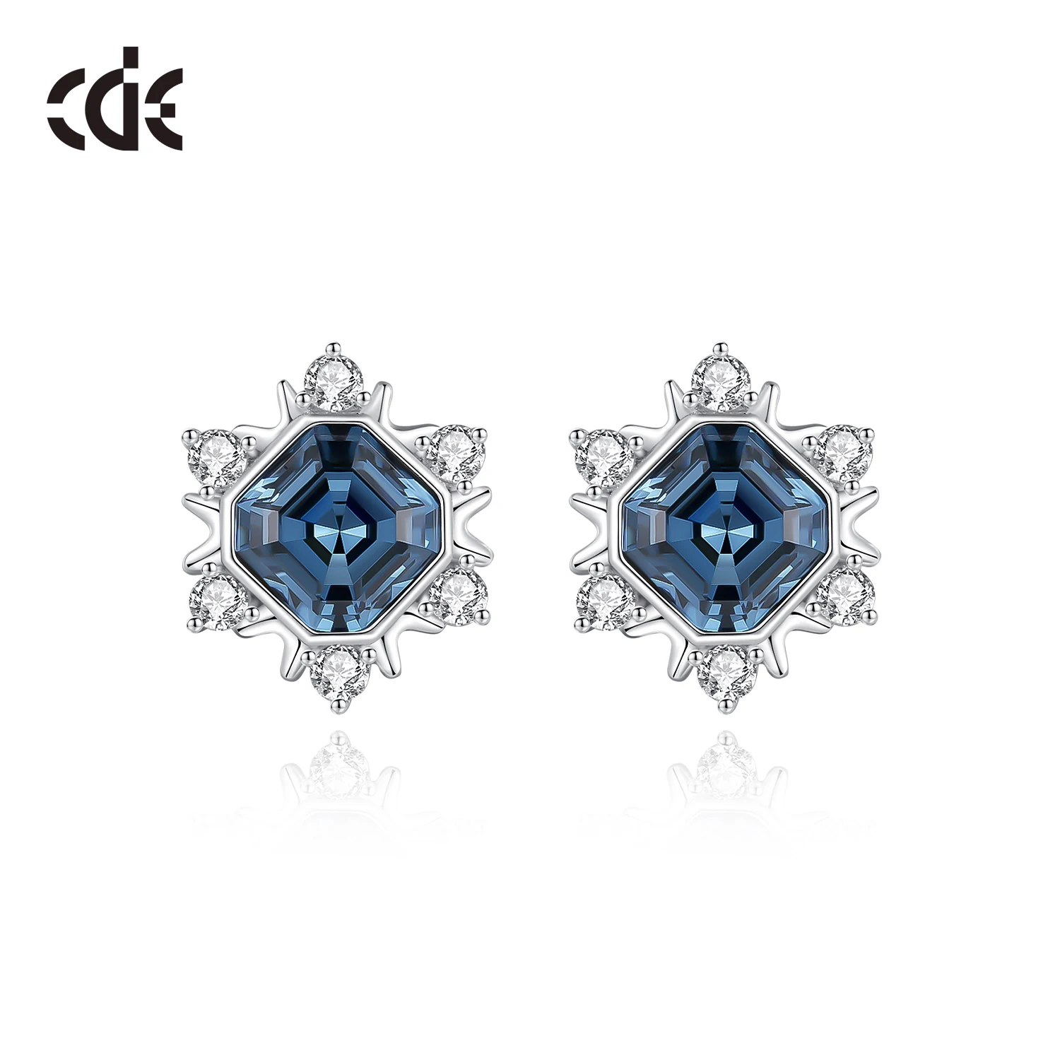 CDE YE1881 Fine Jewelry 925 Sterling Silver Princess Cut Crystal Earring With Cubic Zirconia Stud Earring For Women Gift
CDE YE1881 Fine Jewelry 925 Sterling Silver Princess Cut Crystal Earring With Cubic Zirconia Stud Earring For Women Gift