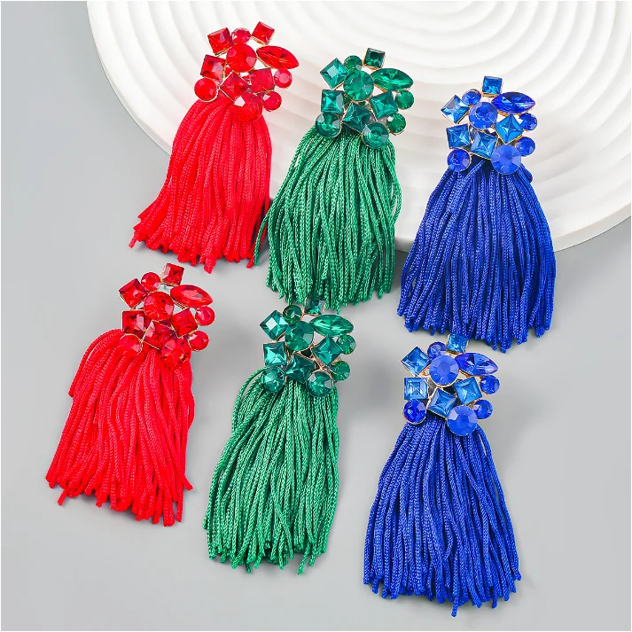 Bohemian Alloy diamond crystal Handmade Long Tassel Drop Earrings High Quality Vintage Statement Earrings Jewelry For Women
Bohemian Alloy diamond crystal Handmade Long Tassel Drop Earrings High Quality Vintage Statement Earrings Jewelry For Women