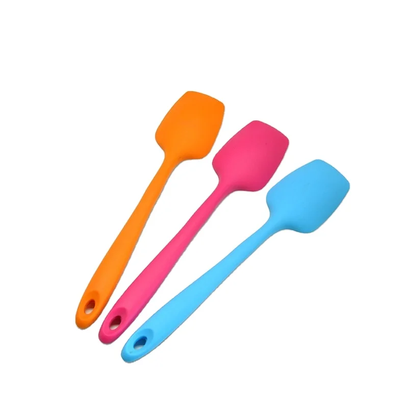 Silicone Baking Scraper Factory Direct Supply Silicone Scraper Cross-border Hot Sale Silicone Small Scraper
Silicone Baking Scraper Factory Direct Supply Silicone Scraper Cross-border Hot Sale Silicone Small Scraper