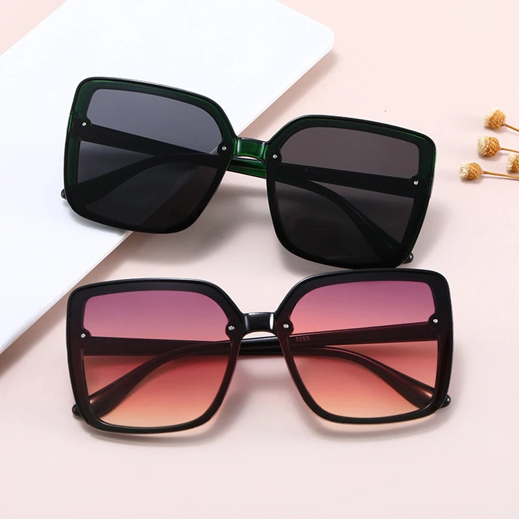 DOISYER 2021 new arrival fashionable women oversized square rectangel shades lunettes-soleil sunglasses uv 400 BJ5253
DOISYER 2021 new arrival fashionable women oversized square rectangel shades lunettes-soleil sunglasses uv 400 BJ5253